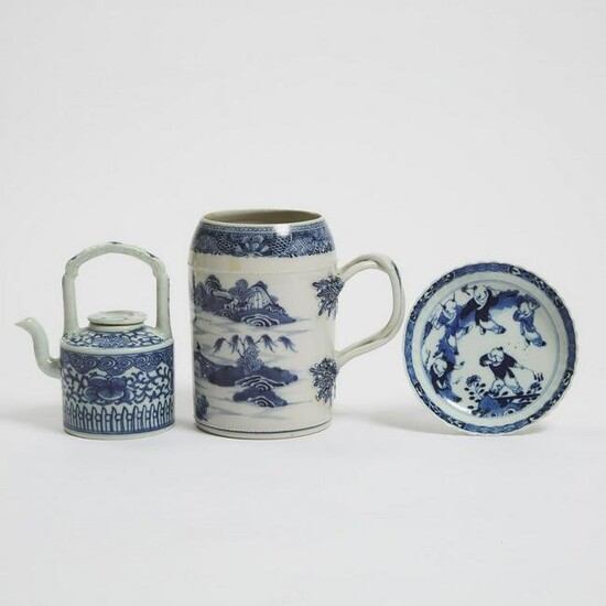 A Group of Three Chinese Export Blue and White Wares