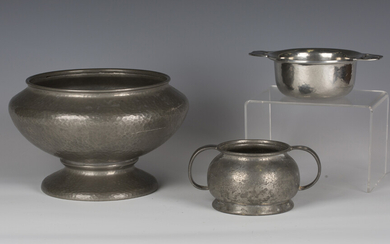 A Liberty & Co 'Tudric' pewter twin-handled porringer, model number '01285'