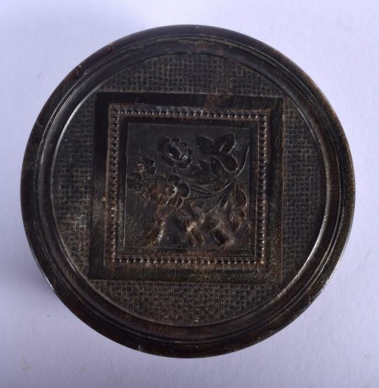 A REGENCY CARVED PRESSED HORN AND TORTOISESHELL SNUFF