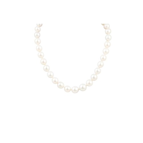 A SOUTH SEA PEARL NECKLACE, the slightly graduated pearls to...