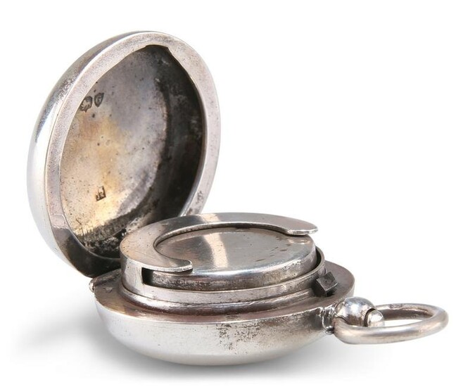 A VICTORIAN SILVER SOVEREIGN CASE, by King & Son