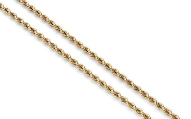 A rope-twist necklace