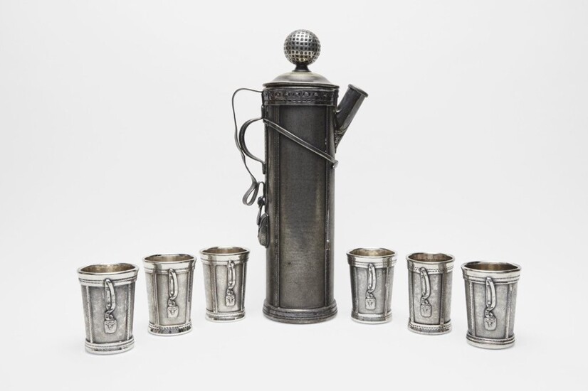 AN AMERICAN SILVER-PLATED GOLF-THEMED COCKTAIL SET