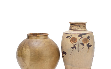 AN OLIVE GREEN-GLAZED JAR AND A SLIP-DECORATED 'PEACH' VASE Tang...