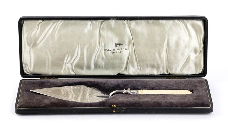 An English Victorian sterling silver and ivory cerimonial trowel...