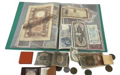 An album of all world banknotes including Italian, Brazilian, American...