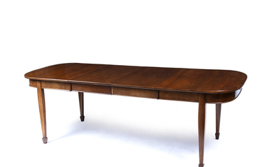 An early 20th century extending 'D' end dining table