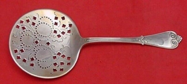 Beekman by Tiffany and Co Sterling Silver Tomato Server Pcd w/3 Leaf Clovers