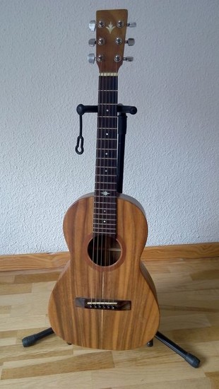 Bruce Wei Guitars - Acoustic Travel Parlor Guitar (All Solid Koa) - Electro-Acoustic Guitar, Steel-stringed guitar, Travel guitar - 2011