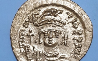 Byzantine Empire. Maurice Tiberius (AD 582-602). AV Solidus