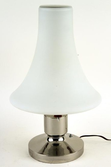 CHROME AND WHITE GLASS TABLE LAMP LAUREL LAMP MFG