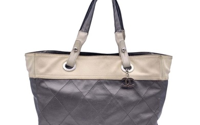 Chanel - Gray Metallic Quilted Canvas Biarritz Tote bag