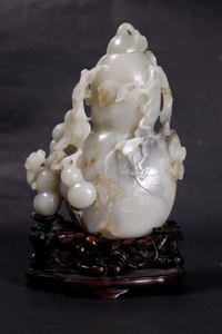 Chinese 18/19C Pale Celadon Jade Double Gourd Vase
