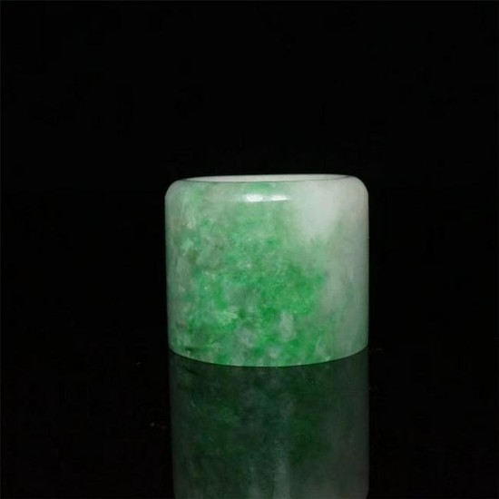 Chinese Qing Style Green jade Archer Ring