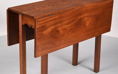 Chippendale Mahogany Drop-Leaf Table