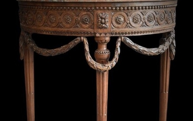 Console en bois sculpté de style Louis XVI... - Lot 29 - MJV Soudant