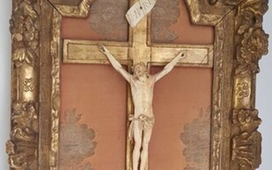 Crucifix - Ivory - Mid 18th century