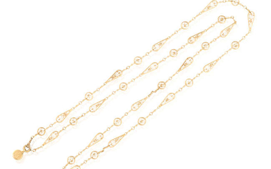 Description AN EARLY 20TH CENTURY GOLD LONG CHAIN NECKLACE,...