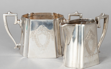 E.G. WEBSTER & SON. Cream and sugar set, silver plated, New York, 1. 2nd half of the 20th Jh.