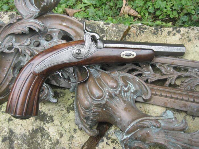 France - artisan, probablement a Saint Etienne - pistolet de defense - pistolet de voyage - Percussion - Pistol - 13 mm