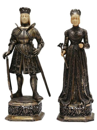 A GERMAN SILVER MINIATURE KING AND QUEEN GROUPING
