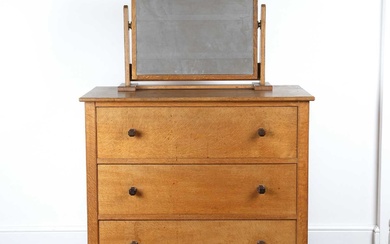 Gordon Russell (1892-1980) Oak 'Coxwell' chest of drawers, design numbe...
