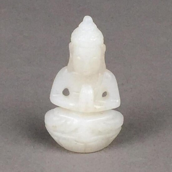 Kleiner Jadebuddha/Amulett - China, gleichmäßig weiße