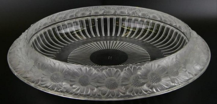 Lalique Crystal "Marguerite" Wide Centerpiece Bowl