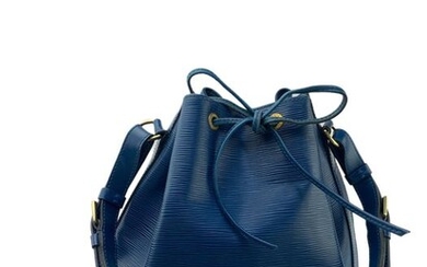 Louis Vuitton - Blue Epi Noe Bucket with Pouch Shoulder bag