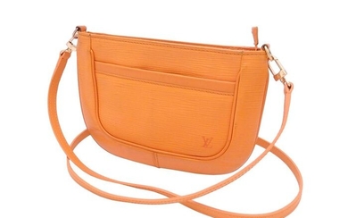 Louis Vuitton - Epi Sarvanga Crossbody bag