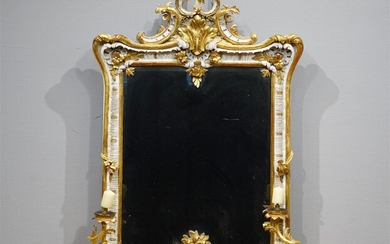 (-), Louis XV spiegel in beschilderde en vergulde...