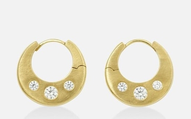 Maria Tash, Diamond and gold clicker earrings