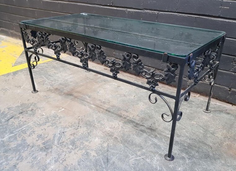 Metal Based Coffee Table with Glass Top (h:41 x w:91 x d:46)