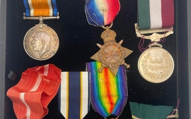 Mixed lot of foreign military medals including WW1 British medal