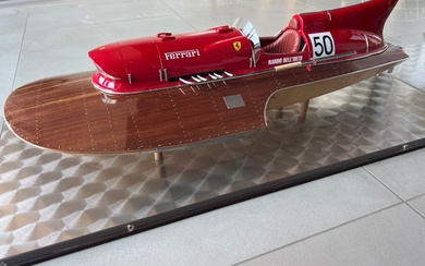 Models/toys - Ferrari Timossi Modello motoscafo Arno XI in scala 1:8 in edizione limitata Ferrari Timossi - Ferrari - After 2000