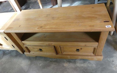 Modern pine 2 drawer entertainment standCondition Report There is no...