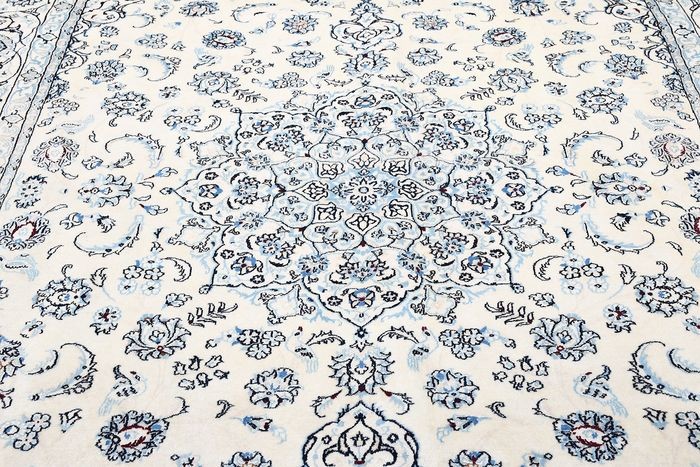 Nain - Carpet - 293 cm - 197 cm
