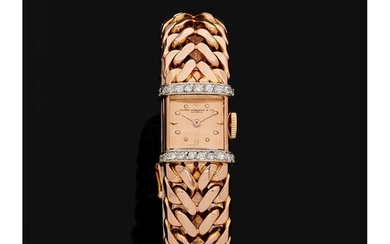 Patek, Philippe & Cie., n° 1579, vers 1950. Une belle montre de dame en or...