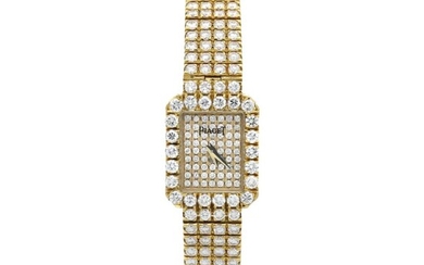 Reference 15241 C626 A yellow gold and diamond-set bracelet watch, Circa 1990