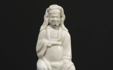 Sculpture - Porcelain - Chinese - Excellent provenance - Blanc de Chine - Guandi - God of War - China - 17th century