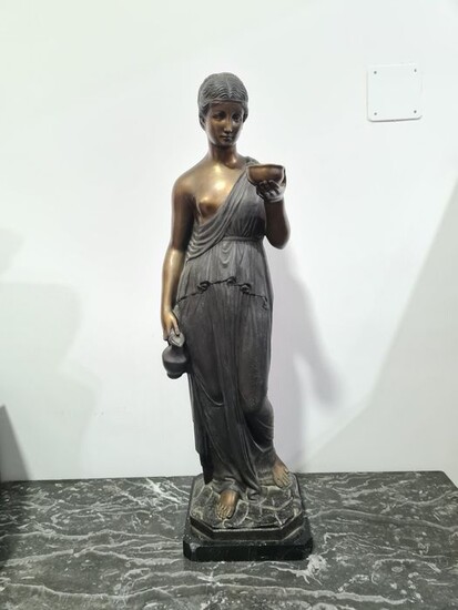 Sculpture, the Hebe, daughter of Jupiter - 82 cm (1) - Bronze - Late 20th century