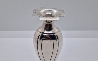 Single-flower vase (1) - Silver