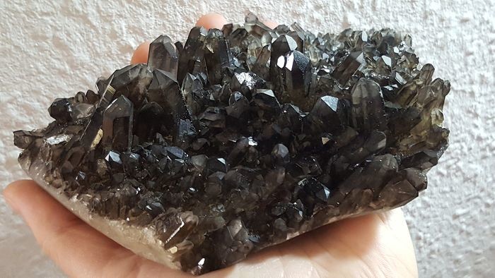 Smoky quartz (a brown or black variety of quartz) Specimen - 13,5×6×16,5 cm - 876 g - (1)
