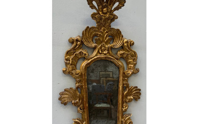 Specchiera in legno intagliato, traforato e dorato a volute e fiori , secolo XVIII (h cm 88) (difetti e restauri)