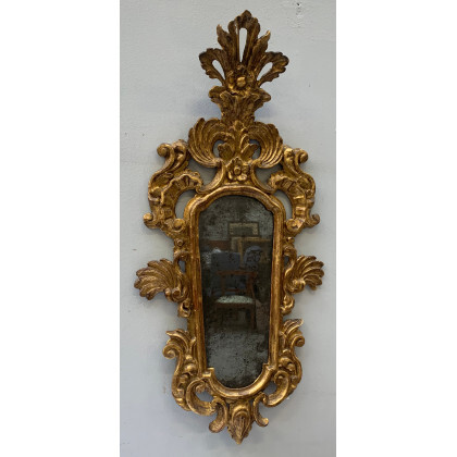 Specchiera in legno intagliato, traforato e dorato a volute e fiori , secolo XVIII (h cm 88) (difetti e restauri)