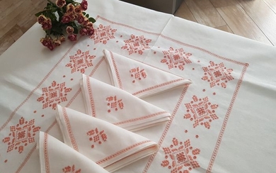 Spectacular tablecloth for 12 - pure linen with antique stitch embroidered - entirely handmade