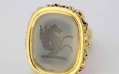 Victorian Pegasus Pendant Seal - Gold - England - Second half 19th century