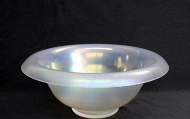 Vintage Steuben Art Glass Verre De Soie Center Bowl