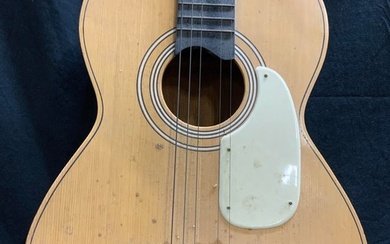 Vintage Wooden 6 String Acoustic Guitar