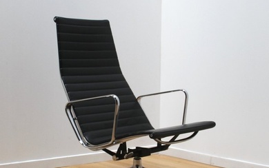 Vitra - Charles & Ray Eames - Armchair (1) - EA124 - Leather